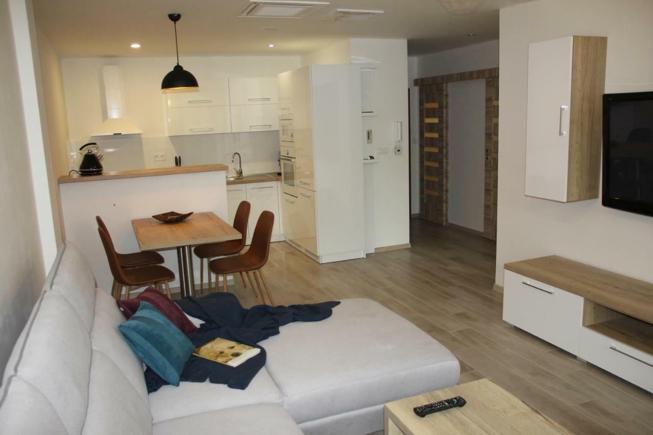 Rezidencia Amelia - Apartman Sofia Bardejovske Kupele Bagian luar foto